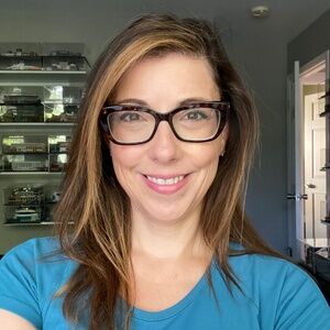 Meet your Posher, Jennifer